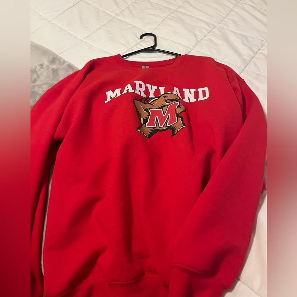 University of Maryland sweatshirt